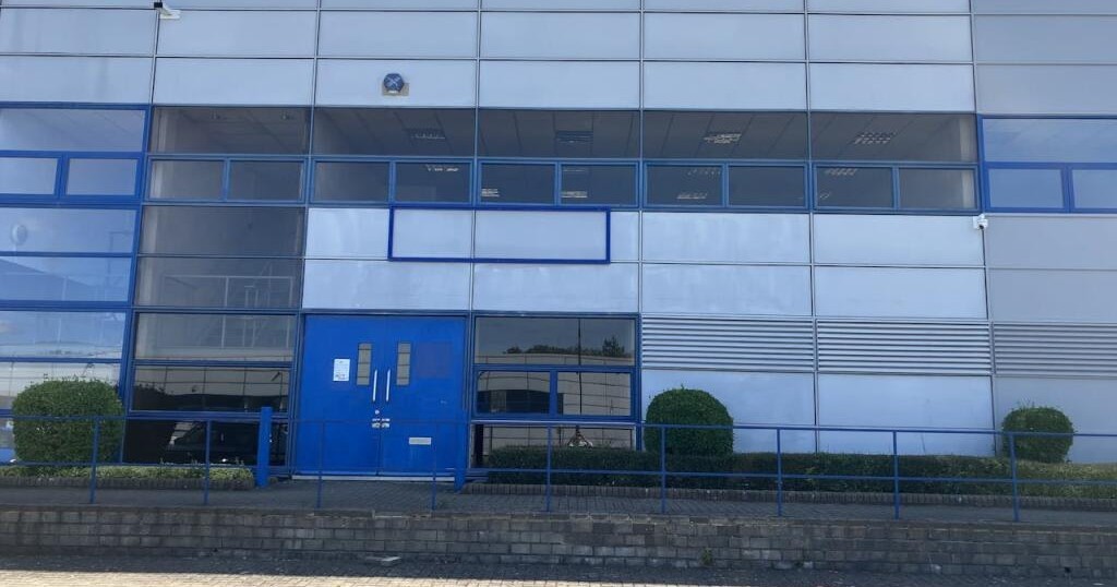 Unit 38, Tanners Drive, Blakelands, Milton Keynes, MK14