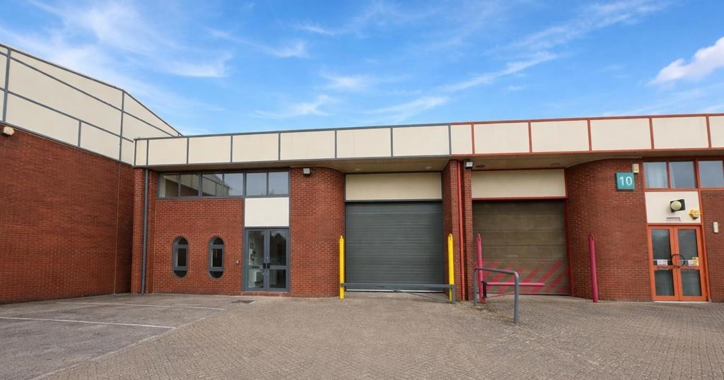 Unit 9, Canons Road, Old Wolverton, Milton Keynes, MK12 5NA