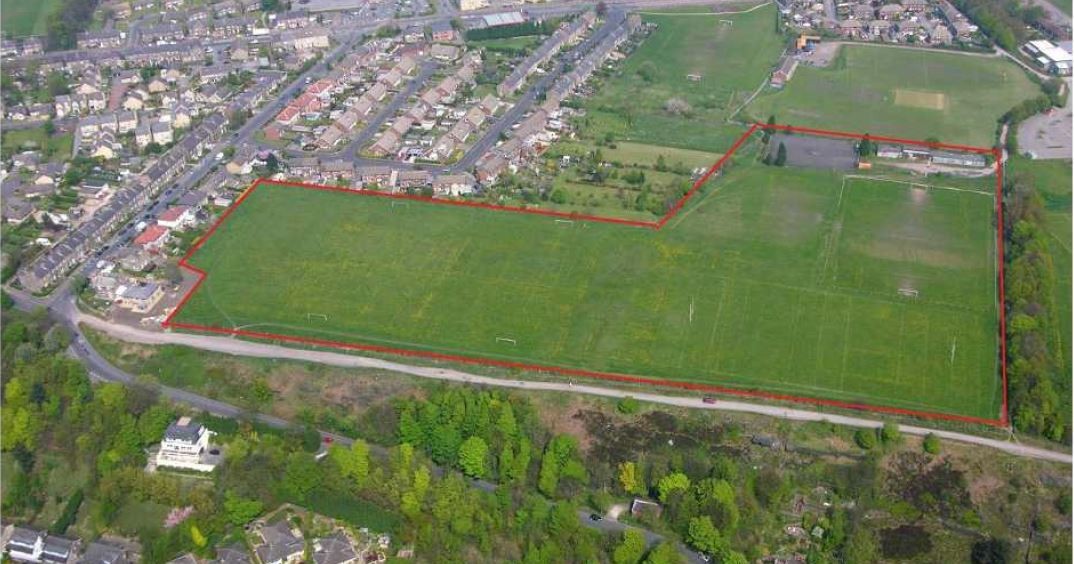 Longwood Edge Road, Huddersfield, West Yorkshire HD3 3UU | BTG Eddisons