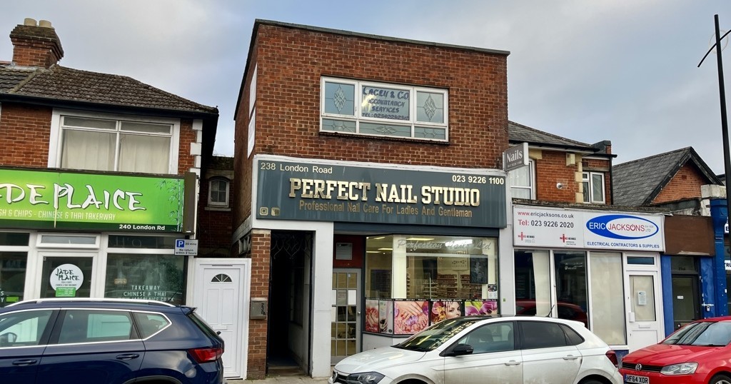238 & 238a London Road, Waterlooville, Hampshire, PO7 7HB