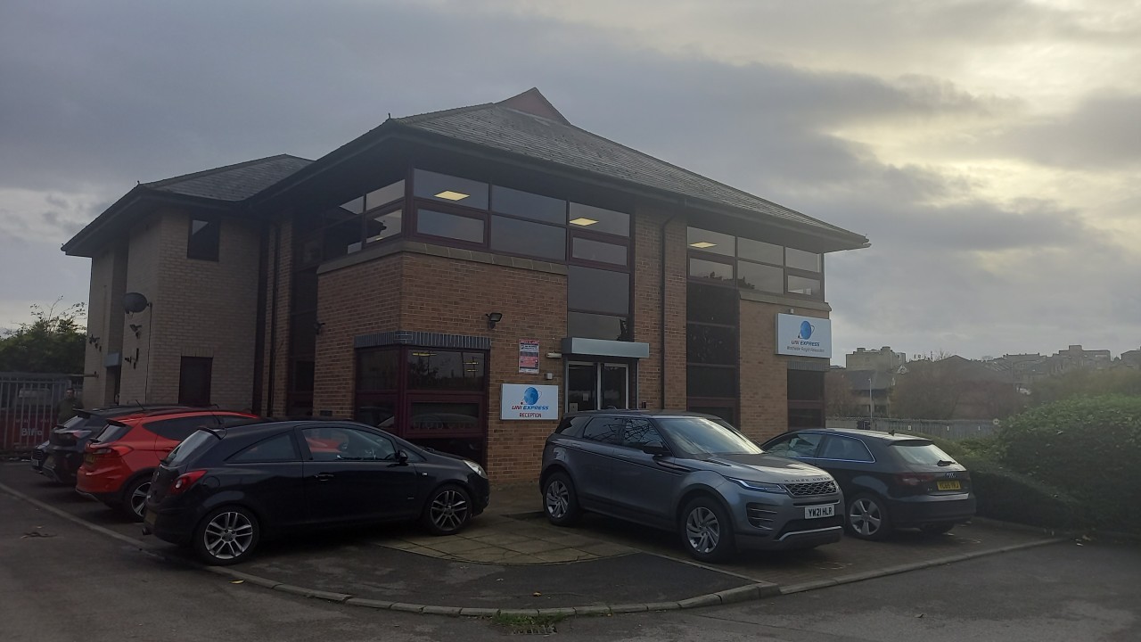 6 Prince Court, Kings Gate, Canal Road, Bradford, BD1 4SJ Eddisons