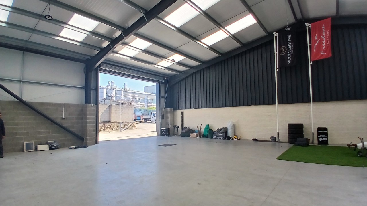 New Works Road, Low Moor, Bradford, West Yorkshire, BD12 0QP Eddisons