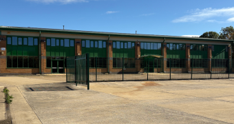 20,851 sq ft industrial building let at Grovebury Road, Leighton Buzzard
