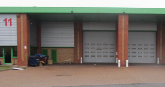 27,646 sq ft modern semi detached unit let at St Martins Business Centre, Bedford