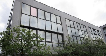 dH4bjaHaop bouverie house