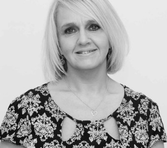 Julie Metcalfe Photo