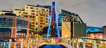 Leeds Dock footbridge