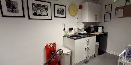 3694b404 97b8 4e9a 96e6 613f34c5d236_web