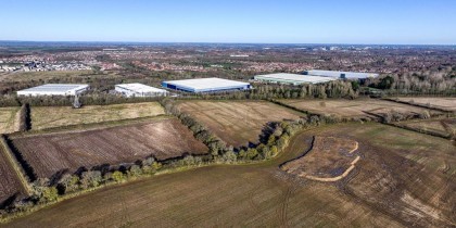 7c5db83f c17f 4d16 80e4 2b707a334674_web