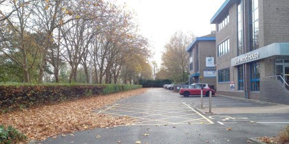 ea3b7c70 fcc6 496e b978 04bfe52f6382_web