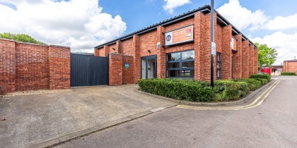 21440d40 fc30 4689 854b f8f3dbd9198d_web