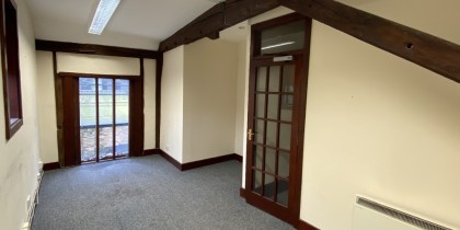 9642e2ba ea9c 4233 91ef b8ed8d0046af_web