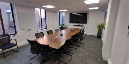 32fef3ce a195 48cd 843a 7884507061b1_web