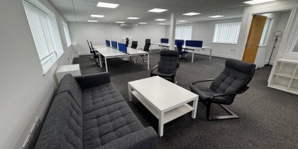 7402b8d7 5381 4f61 af95 4c2bb6c54cbc_web