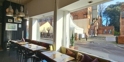 5aee8fb4 a4b2 4efc a5b8 a42923eb72bf_web