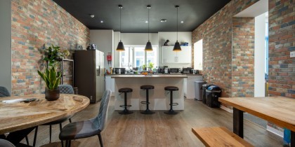 821be1fb ed92 45fb b9de 113e22ad5665_web