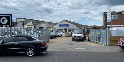 b20ba60f bacb 452c a344 96a4d395ad1d_web