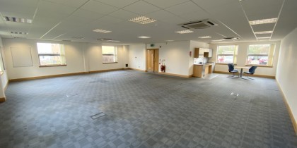 22db7044 607e 4334 a5db 000496013aee_web