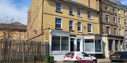 93e004fb b066 4880 a795 7da833dc8ad8_web