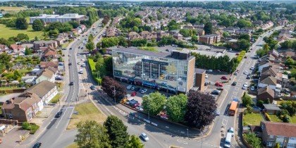 61954318 00e3 459d 9dbc d6a4779c7d09_web