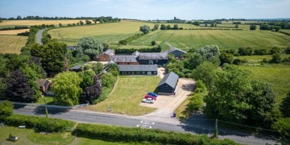 25d5c557 5d40 4d2b ab77 34e718596a8a_web