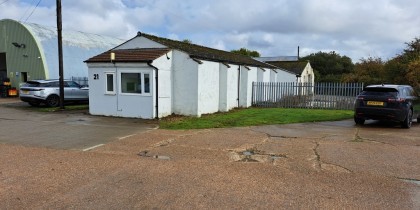 581b12fc 9b78 4ac3 aab5 b38c499cd5fb_web