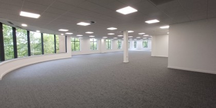 e06ec0c0 800c 42c3 bb86 c51648b61b85_web