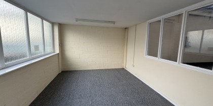 421ef07f 5772 4540 8178 ef84de036040_web