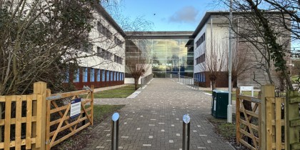 d40301e4 4aa9 4b75 908f 26c1dcbe7dbe_web