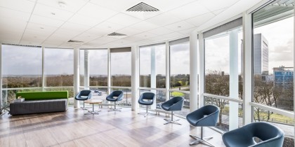 9977308f 1745 47a4 886e d0a2a1290977_web