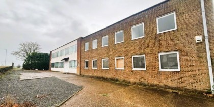 f0c089bf c019 4188 9c44 5af39e9bf527_web