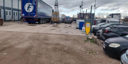 81580649 2946 416e 8dc3 2677ca804a1f_web