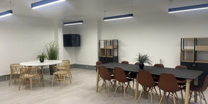 42939629 ac17 47a7 a8fa e19249a78f3b