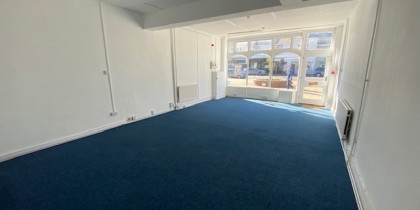 a04b7f94 f731 4742 83b5 c511f5576090