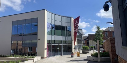 16780b9d 95ce 4640 87f8 6f00f26efb91_web