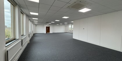 a6d453a4 d556 4785 8743 7e7ab6717f27_web