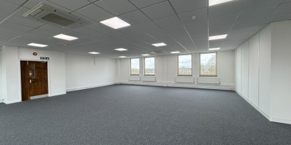 b064caac d675 400a 8bd3 00c9ff7cb935_web