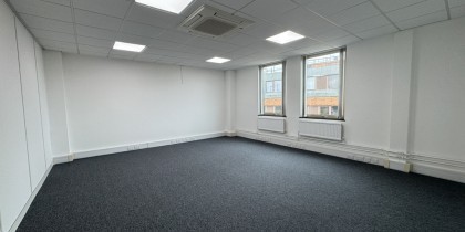 dd99510c 29b9 42fb a946 06c9b9a1cde1_web