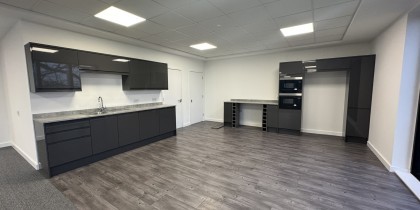 adf6b3e5 9439 40dd 95aa 93e7b8716a1c