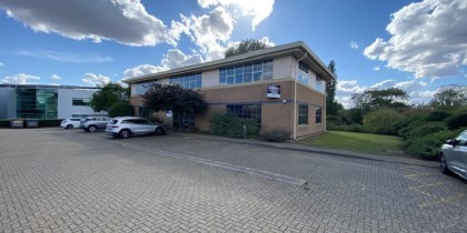 df5c59ee eba7 4639 8c47 de586e572067