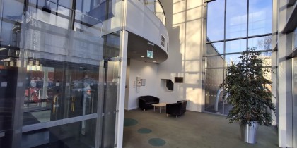 9f41c8e9 5b27 49ee 8a74 f6ac30e4267b_web