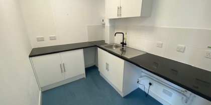 b872e479 8352 4cf1 8d55 b301a1d3bbb8_web