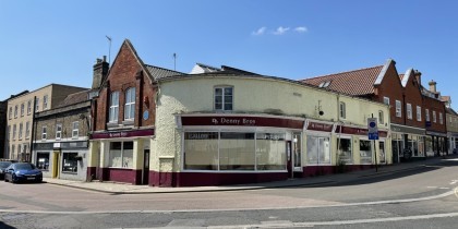 ec3ccd66 dfa2 4685 a3cb 99c6b5e42f1f_web