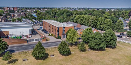 593891a3 d4bb 4edb 8d8b 454b4b847e4d_web