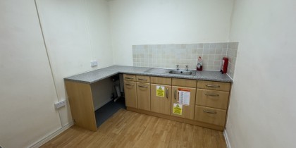 51dadbd3 11f5 4e70 8b49 79c5ec558f7a_web