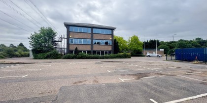 f36b43d6 b0b3 4687 b7b8 4a34b9066ce3