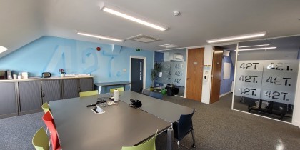 9bf93705 faf9 4323 a664 5c3353f983cc