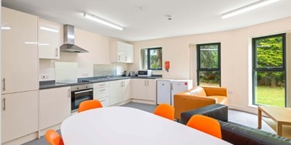 c40f9226 eefe 4ea6 a56a fb45f12a4817