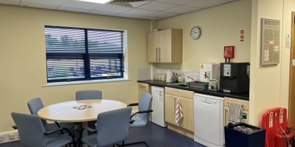 686f251b 717a 4898 bdbc 99c1a50d76b9