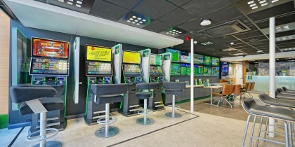 b8f48b7e 3a19 49d5 9e37 cac5cfee505e